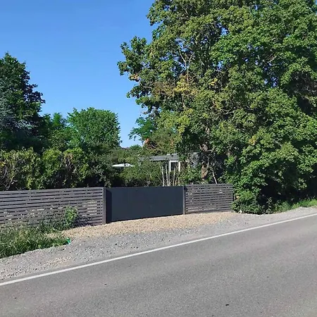 Cube-house In Franken בית נופש *
